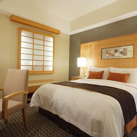 Tokyo International Hotel Тайпей Екстериор снимка