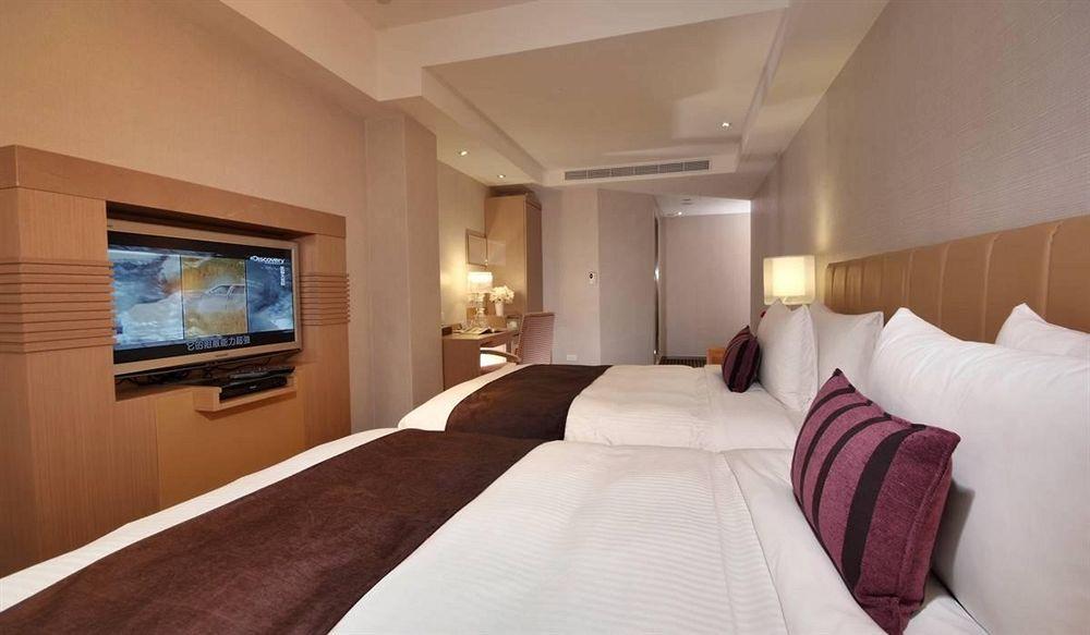 Tokyo International Hotel Тайпей Екстериор снимка