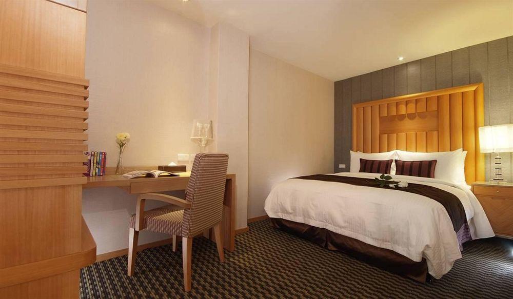 Tokyo International Hotel Тайпей Екстериор снимка