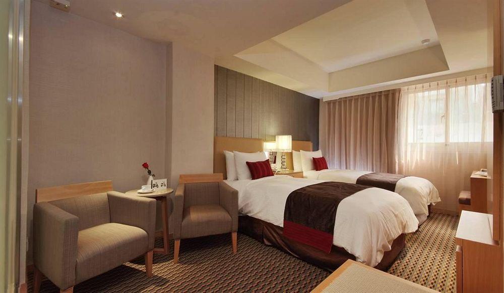 Tokyo International Hotel Тайпей Екстериор снимка