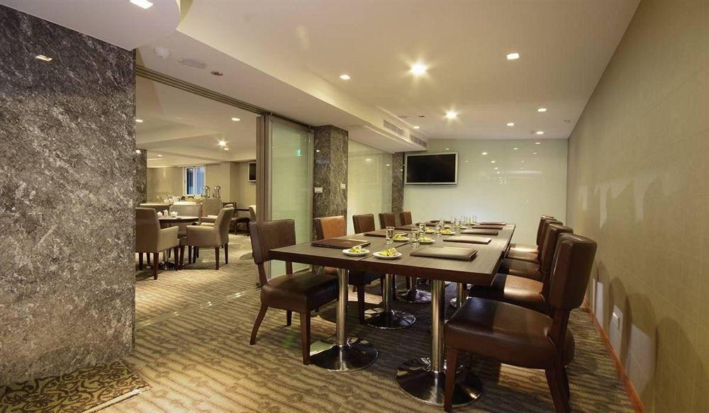 Tokyo International Hotel Тайпей Екстериор снимка